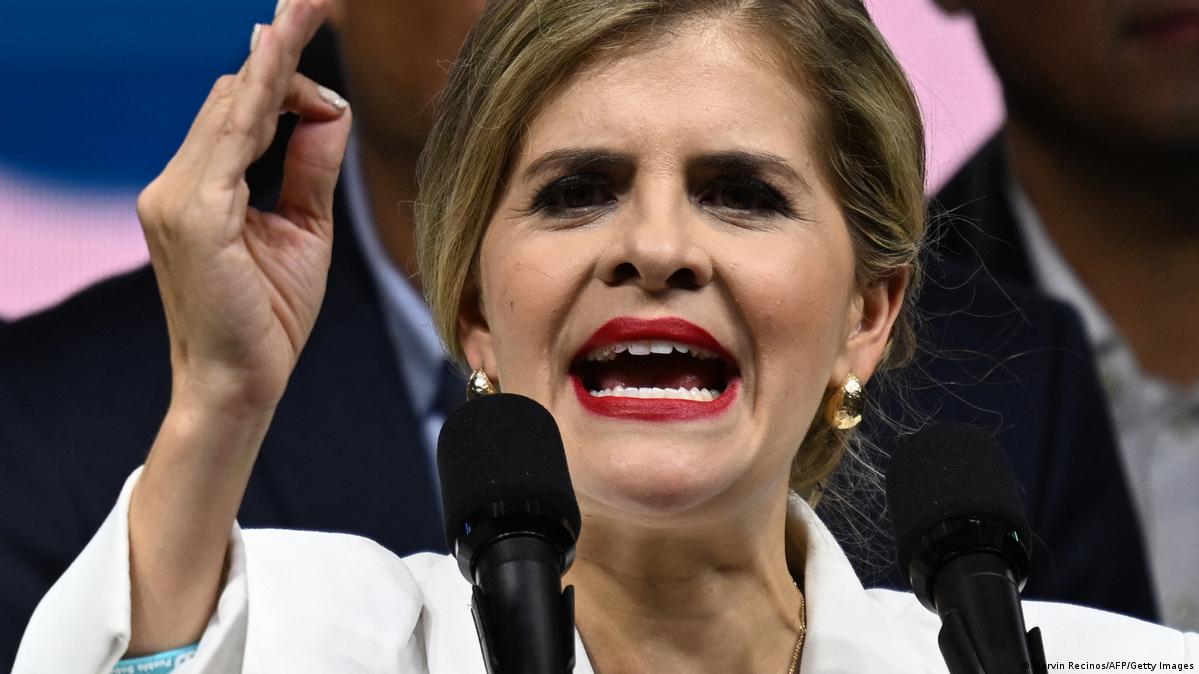 Presidente de Costa Rica Laura Fernandez elogia a la dictadura de Daniel Ortega y Rosario Murillo